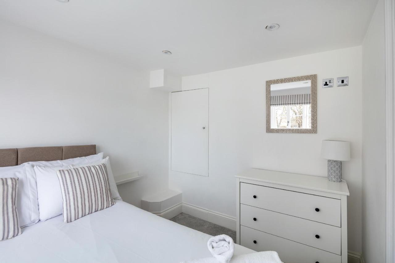 Castle Properties: The Duchess, 3 Bed Family Cottage Windsor Exterior photo